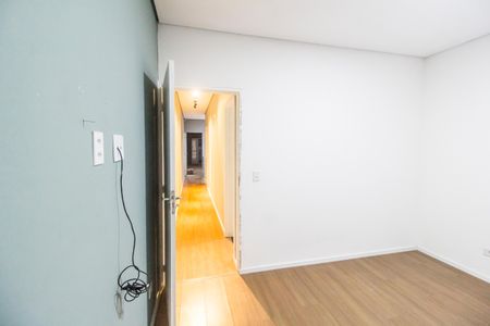 Casa para alugar com 125m², 2 quartos e 2 vagasQuarto 