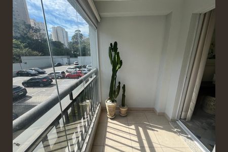Apartamento à venda com 73m², 3 quartos e 1 vagaSacada