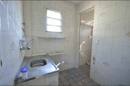 Cozinha de apartamento para alugar com 1 quarto, 30m² em Grajaú, Rio de Janeiro