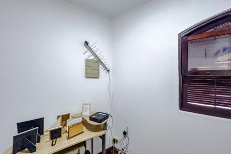 Casa à venda com 180m², 3 quartos e 2 vagasQuarto 3