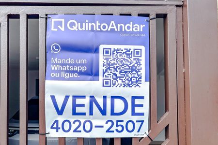 Casa à venda com 180m², 3 quartos e 2 vagasPlaquinha
