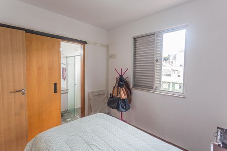 Apartamento para alugar com 90m², 3 quartos e 1 vaga Apartamento para alugar com 90m², 3 quartos e 1 vagaSuíte