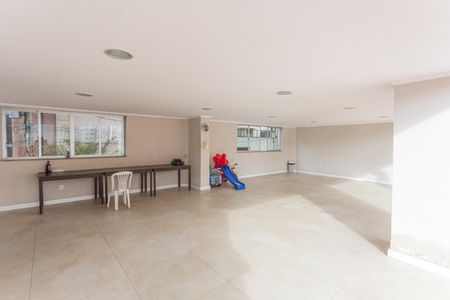 Apartamento para alugar com 90m², 3 quartos e 1 vaga Apartamento para alugar com 90m², 3 quartos e 1 vagaÁrea comum - Salão de festas