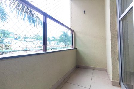 Varanda Sala de apartamento à venda com 2 quartos, 45m² em Jardim Santa Teresinha, São Paulo