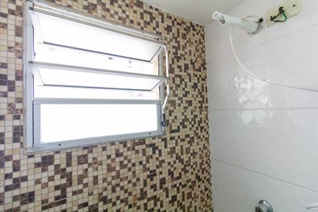 Apartamento à venda com 45m², 2 quartos e sem vaga Apartamento à venda com 45m², 2 quartos e sem vagaBanheiro Social