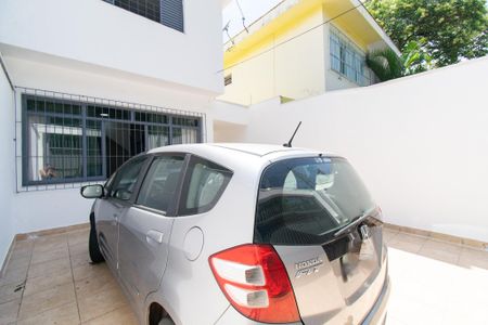 Casa à venda com 168m², 3 quartos e 2 vagas Casa à venda com 168m², 3 quartos e 2 vagasGaragem