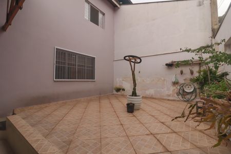 Casa à venda com 194m², 3 quartos e 3 vagas Casa à venda com 194m², 3 quartos e 3 vagasÁrea comum