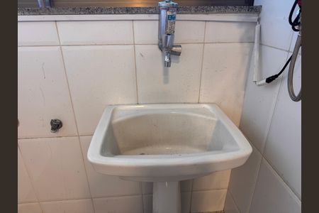 Apartamento para alugar com 88m², 3 quartos e 2 vagas Apartamento para alugar com 88m², 3 quartos e 2 vagasCozinha e Área de Serviço
