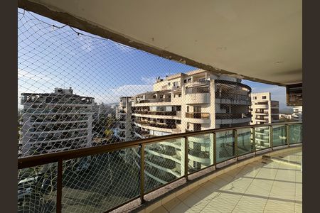Apartamento para alugar com 88m², 3 quartos e 2 vagas Apartamento para alugar com 88m², 3 quartos e 2 vagasVaranda