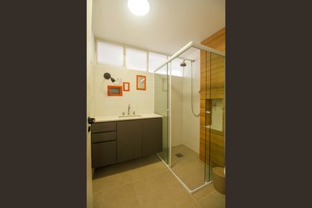 Apartamento para alugar com 103m², 3 quartos e 1 vaga Apartamento para alugar com 103m², 3 quartos e 1 vagaBanheiro Social