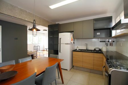 Apartamento para alugar com 103m², 3 quartos e 1 vaga Apartamento para alugar com 103m², 3 quartos e 1 vagaCozinha