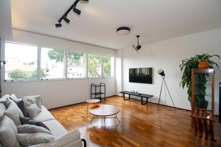 Apartamento para alugar com 103m², 3 quartos e 1 vaga Apartamento para alugar com 103m², 3 quartos e 1 vagaSala