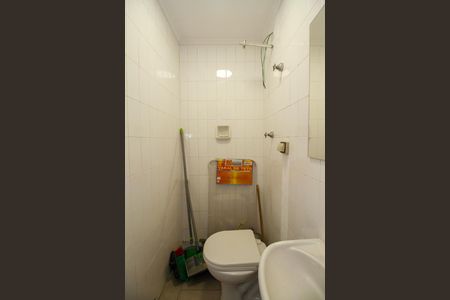 Apartamento para alugar com 103m², 3 quartos e 1 vaga Apartamento para alugar com 103m², 3 quartos e 1 vagaBanheiro de Serviço