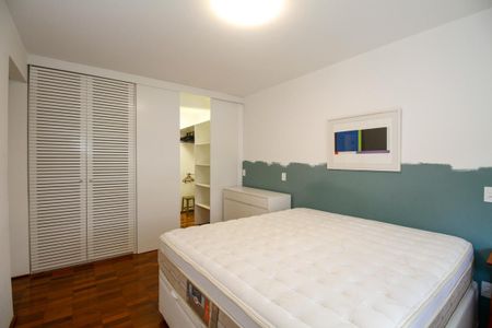 Apartamento para alugar com 103m², 3 quartos e 1 vaga Apartamento para alugar com 103m², 3 quartos e 1 vagaSuíte
