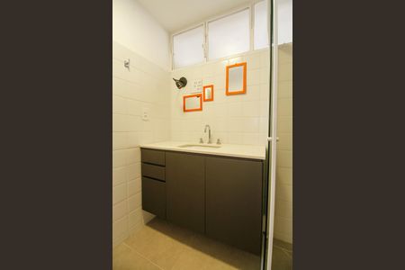 Apartamento para alugar com 103m², 3 quartos e 1 vaga Apartamento para alugar com 103m², 3 quartos e 1 vagaBanheiro Social