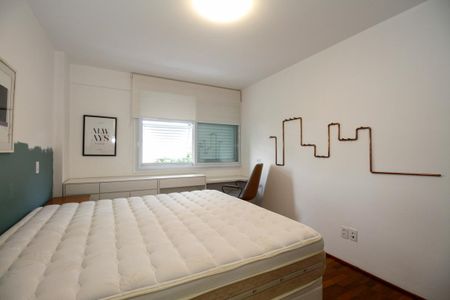 Apartamento para alugar com 103m², 3 quartos e 1 vaga Apartamento para alugar com 103m², 3 quartos e 1 vagaSuíte