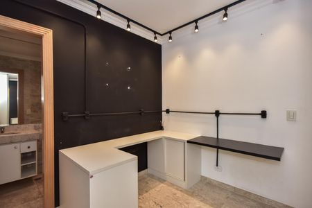 Apartamento para alugar com 163m², 3 quartos e 3 vagasSuíte 2