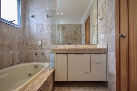 Apartamento para alugar com 163m², 3 quartos e 3 vagasBanheiro da Suíte 3