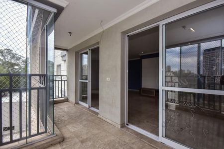 Apartamento para alugar com 163m², 3 quartos e 3 vagasVaranda