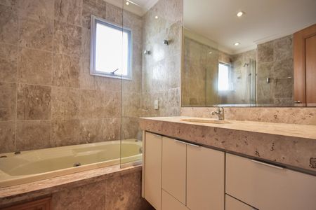Apartamento para alugar com 163m², 3 quartos e 3 vagasBanheiro da Suíte 3