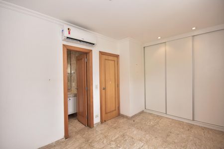 Apartamento para alugar com 163m², 3 quartos e 3 vagasSuíte 1