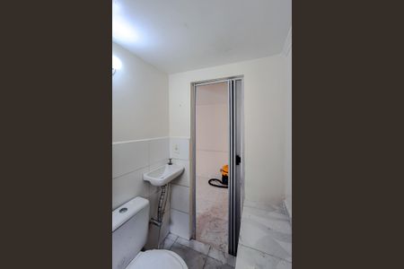 Banheiro de kitnet/studio para alugar com 1 quarto, 25m² em Ipiranga, São Paulo