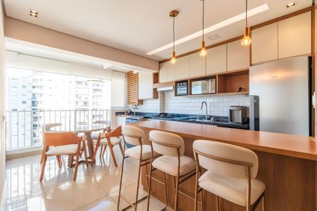Cozinha de apartamento para alugar com 2 quartos, 59m² em Alphaville Empresarial, Barueri