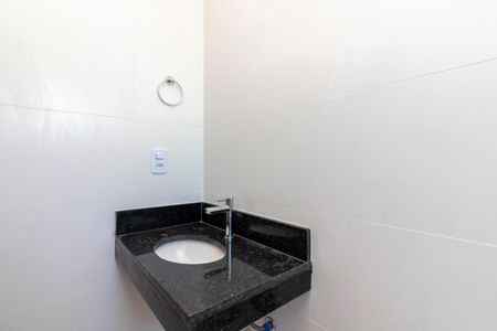 Apartamento à venda com 55m², 2 quartos e 1 vaga Apartamento à venda com 55m², 2 quartos e 1 vagaBanheiro da Suíte