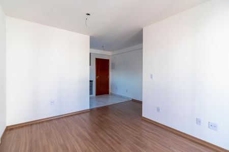 Apartamento à venda com 55m², 2 quartos e 1 vaga Apartamento à venda com 55m², 2 quartos e 1 vagaSala