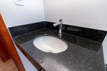 Apartamento à venda com 65m², 2 quartos e 1 vagaBanheiro da Suíte