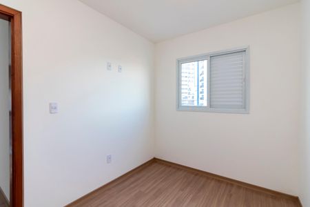 Apartamento à venda com 65m², 2 quartos e 1 vagaQuarto 