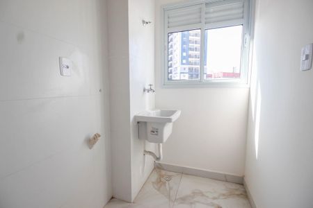 Apartamento à venda com 65m², 2 quartos e 1 vagaÁrea de serviço