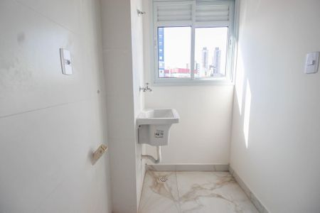 Apartamento à venda com 65m², 2 quartos e 1 vagaÁrea de serviço