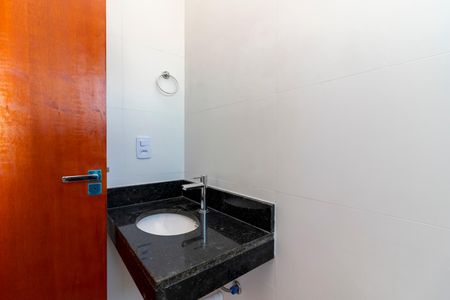 Apartamento à venda com 55m², 2 quartos e 1 vagaBanheiro da Suíte