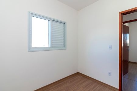 Apartamento à venda com 55m², 2 quartos e 1 vagaQuarto 2
