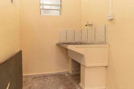 Área de Serviço de casa para alugar com 1 quarto, 63m² em Vila Industrial, São Paulo