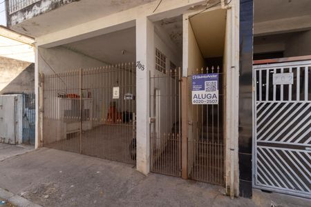 Fachada de casa para alugar com 1 quarto, 63m² em Vila Industrial, São Paulo