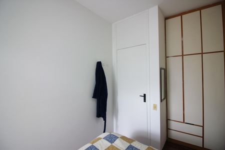 Casa de condomínio à venda com 120m², 3 quartos e 2 vagasSuíte