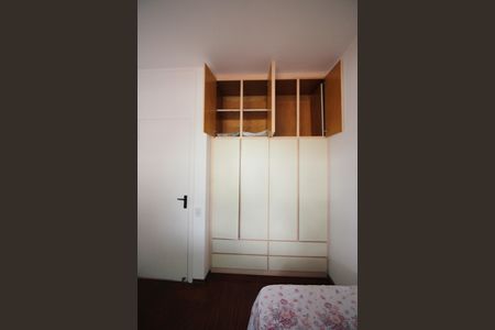 Casa de condomínio à venda com 120m², 3 quartos e 2 vagasQuarto 2