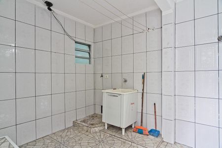 Casa à venda com 220m², 4 quartos e 1 vaga Casa à venda com 220m², 4 quartos e 1 vagaÁrea de Serviço