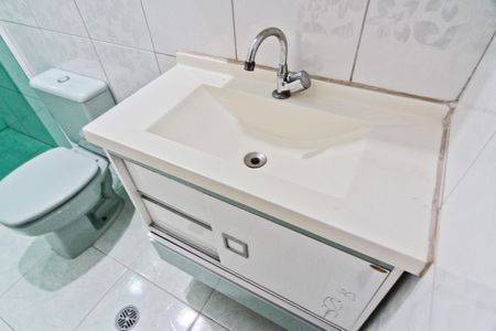 Casa à venda com 220m², 4 quartos e 1 vaga Casa à venda com 220m², 4 quartos e 1 vagaBanheiro Social 2