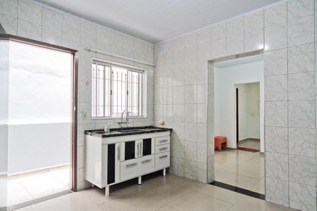 Casa à venda com 220m², 4 quartos e 1 vaga Casa à venda com 220m², 4 quartos e 1 vagaCozinha