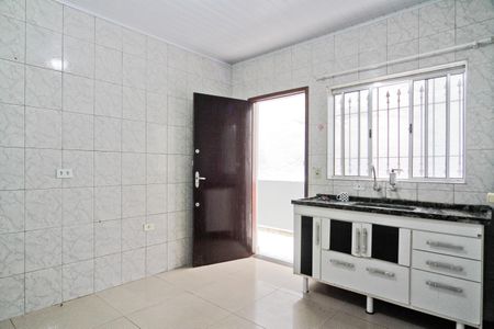 Casa à venda com 220m², 4 quartos e 1 vaga Casa à venda com 220m², 4 quartos e 1 vagaCozinha