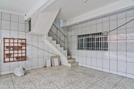 Casa à venda com 220m², 4 quartos e 1 vaga Casa à venda com 220m², 4 quartos e 1 vagaGaragem