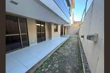 Apartamento à venda com 4 quartos, 260m² em Piratininga, Niterói