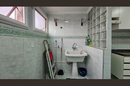 Apartamento à venda com 82m², 3 quartos e 1 vagaÁrea de Serviço