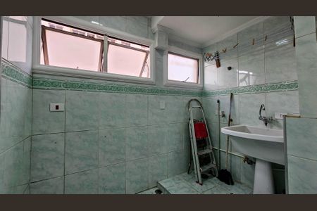 Apartamento à venda com 82m², 3 quartos e 1 vagaÁrea de Serviço