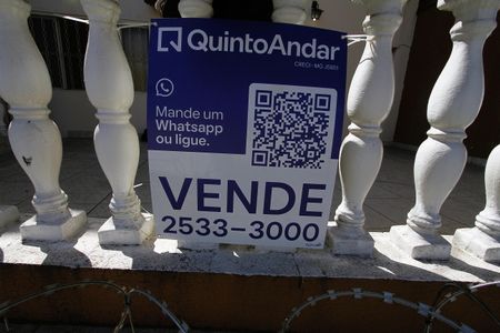 Casa à venda com 250m², 5 quartos e 2 vagasPlaca