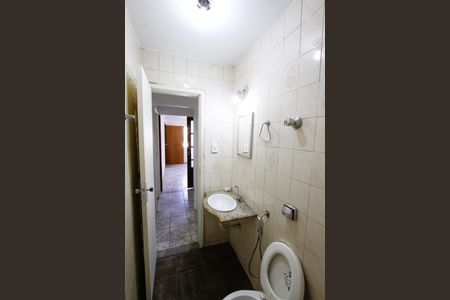 Casa à venda com 250m², 5 quartos e 2 vagasBanheiro Social 2