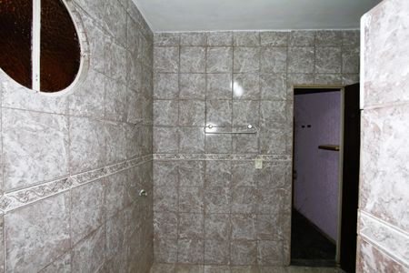 Casa à venda com 250m², 5 quartos e 2 vagasBanheiro do Quarto 5